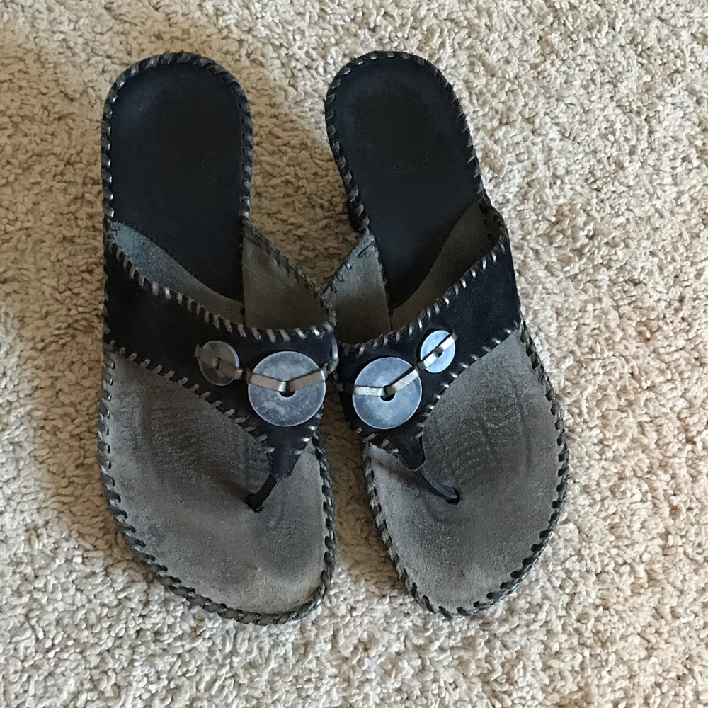 Nurture sandal